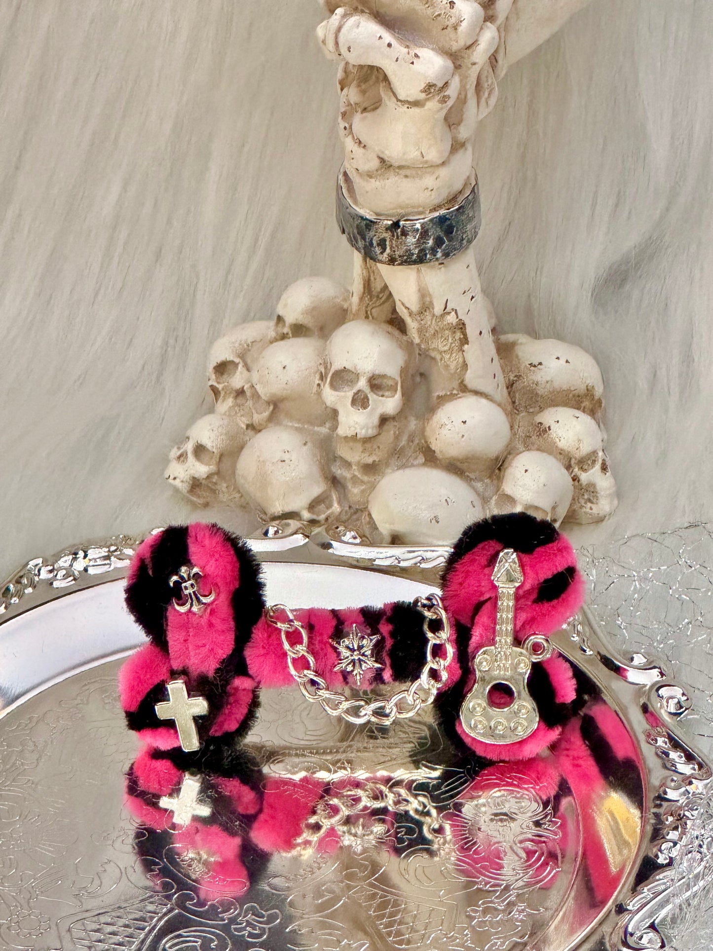 BONE CHIC HAIR CLIP IN FUCHSIA BLISS